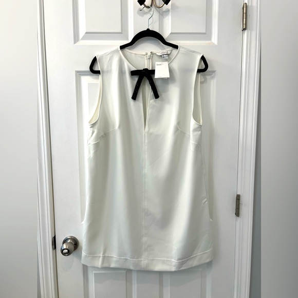 NWT H&M BOW-DETAIL DRESS WHITE W/ BEADED BLACK BOW SIZE LARGE - Picture 2 of 6